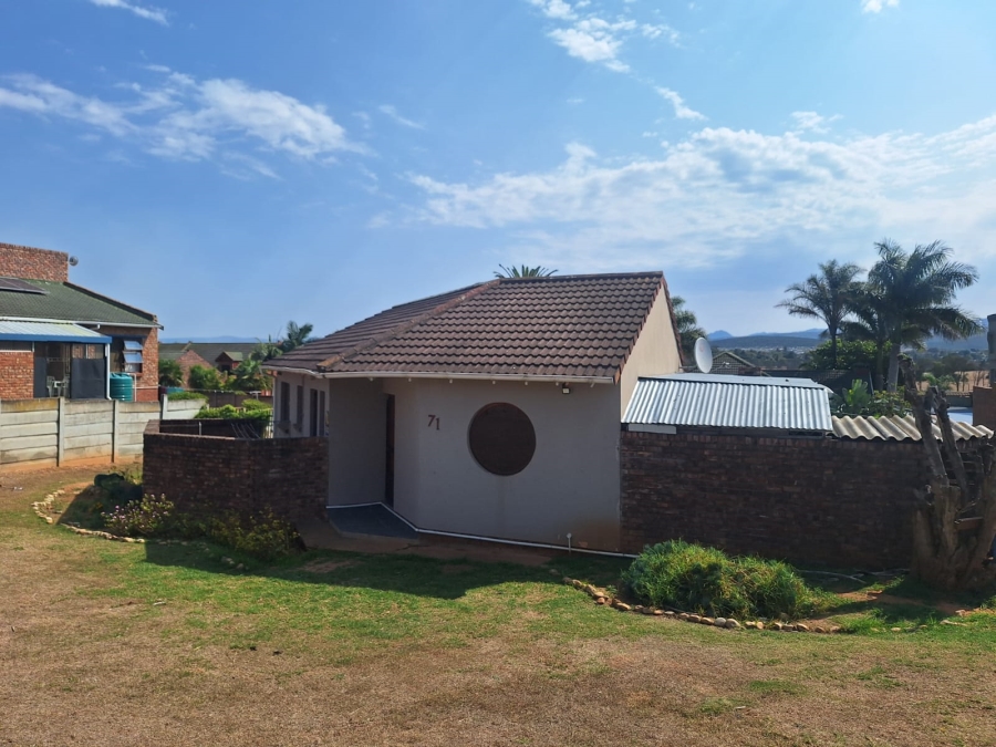 3 Bedroom Property for Sale in Strelitzia Park Eastern Cape